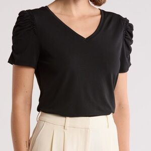 T Tahari Ruched Sleeve V-Neck T-Shirt - Black